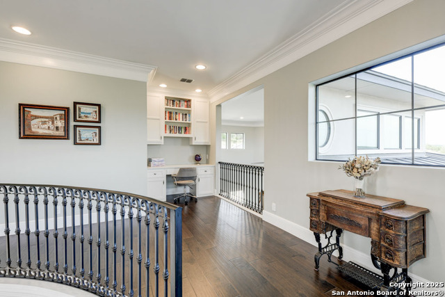 Listing photo id 20 for 1006 Ranger Ridge
