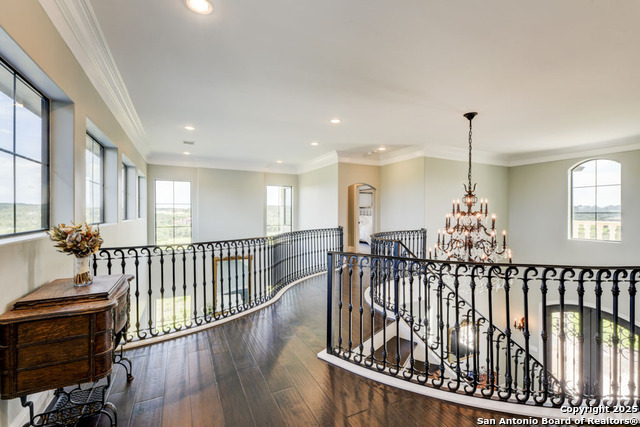 Listing photo id 21 for 1006 Ranger Ridge