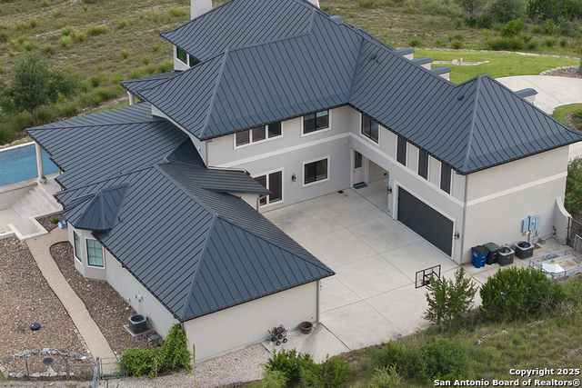 Listing photo id 42 for 1006 Ranger Ridge