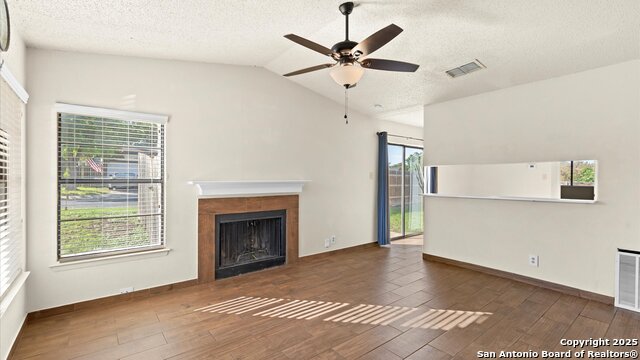 Image 3 of 15 For 8442 Forest Ridge