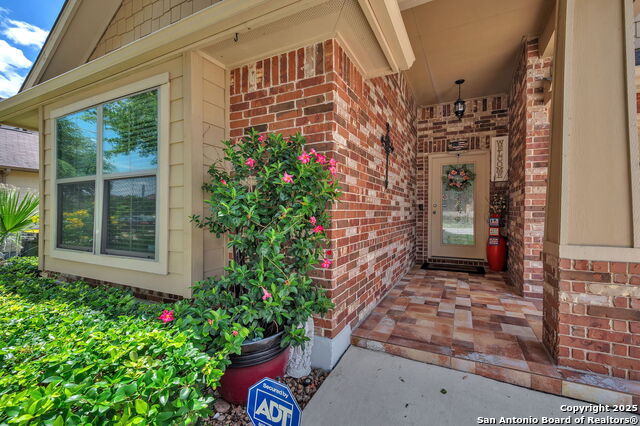 Image 5 of 26 For 5809 Devonwood St