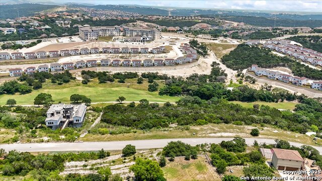 Listing photo id 2 for 17731 Rancho Diana