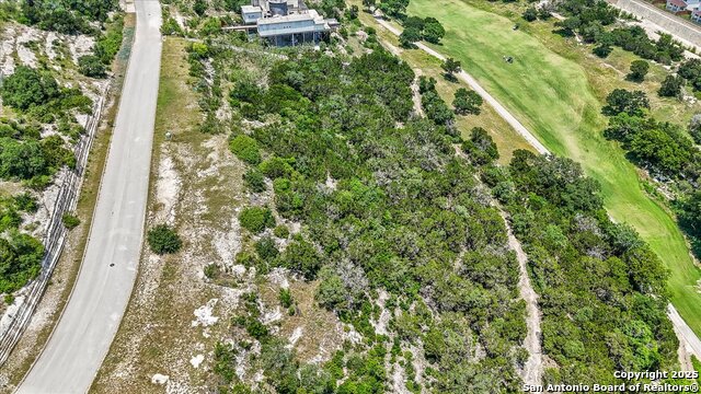 Listing photo id 9 for 17735 Rancho Diana