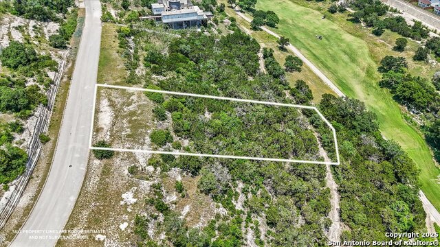 Listing photo id 10 for 17735 Rancho Diana