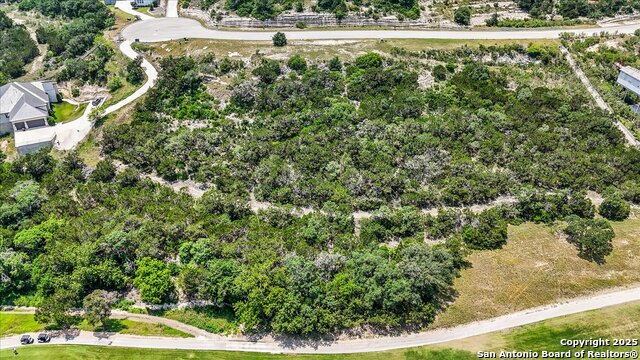 Listing photo id 16 for 17735 Rancho Diana