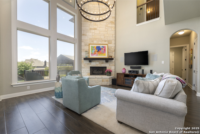 Image 10 of 55 For 8918 Irving  