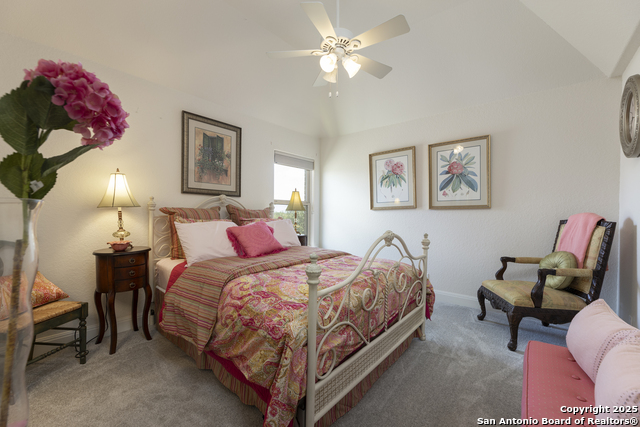Image 30 of 55 For 8918 Irving  