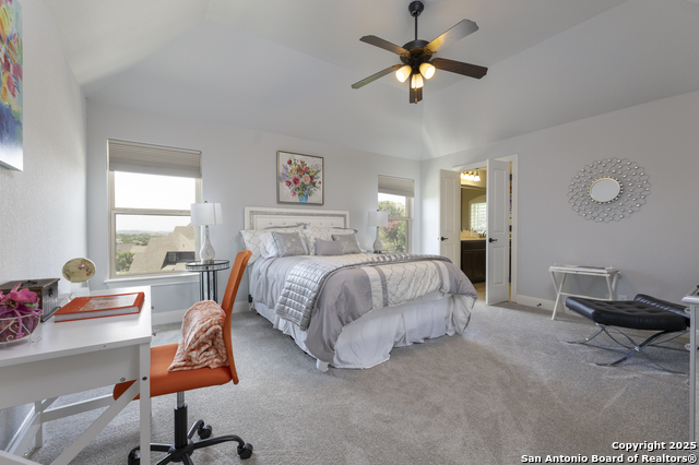 Image 33 of 55 For 8918 Irving  