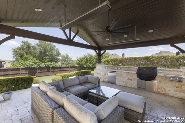 Image 41 of 55 For 8918 Irving  