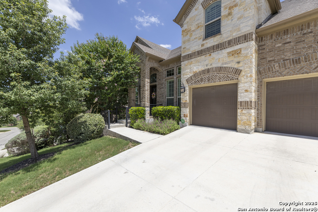 Image 55 of 55 For 8918 Irving  