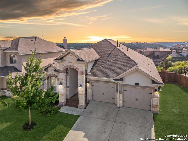 Listing photo id 0 for 7710 Hays Hill