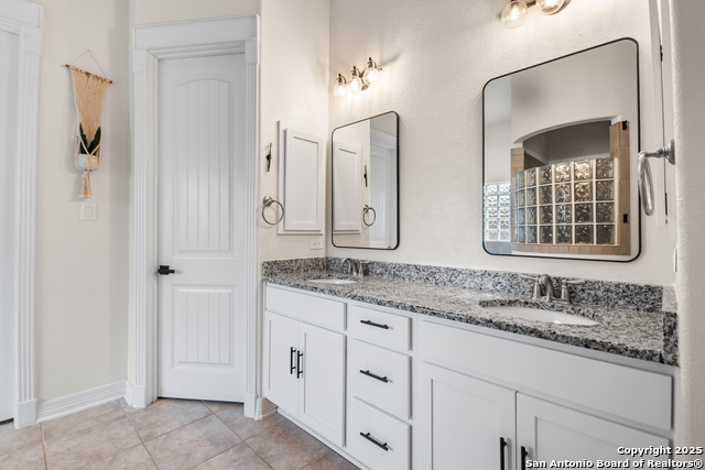 Listing photo id 20 for 7710 Hays Hill