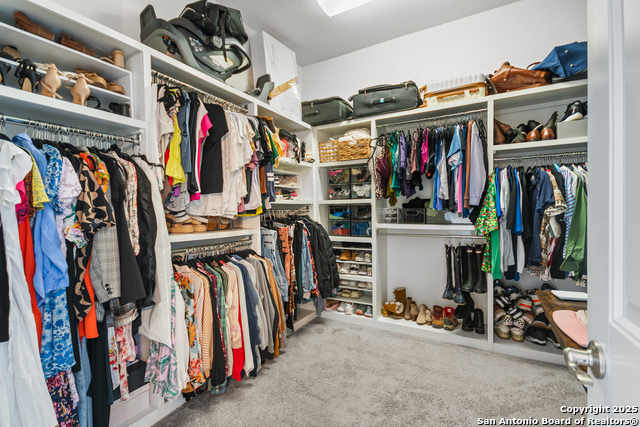 Listing photo id 24 for 7710 Hays Hill