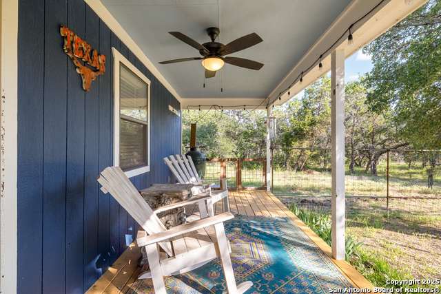 Image 15 of 27 For 1060 Forest View Dr