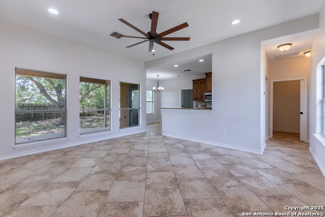 Listing photo id 0 for 46 Sable