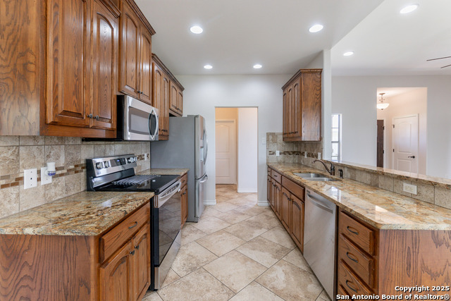 Listing photo id 3 for 46 Sable