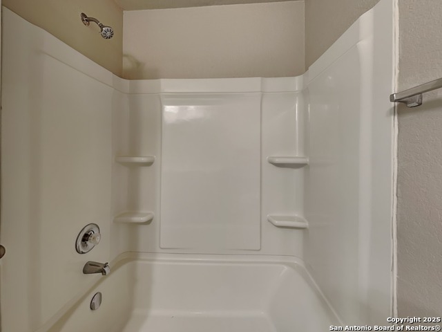 Image 14 of 15 For 9720 Marbach