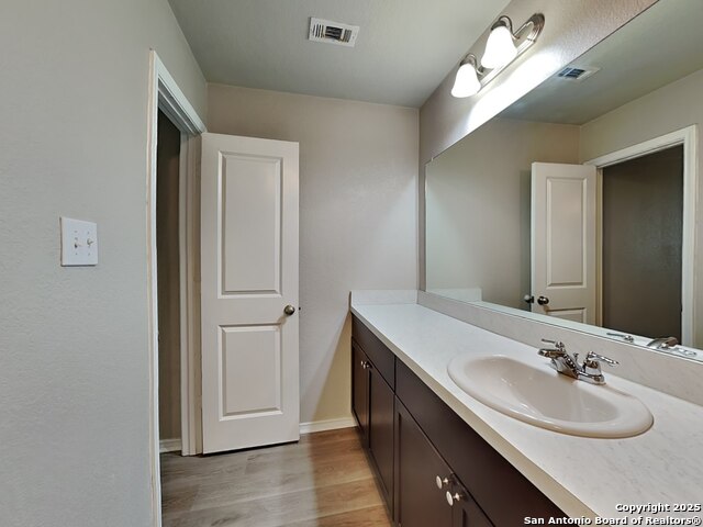Image 7 of 15 For 9720 Marbach