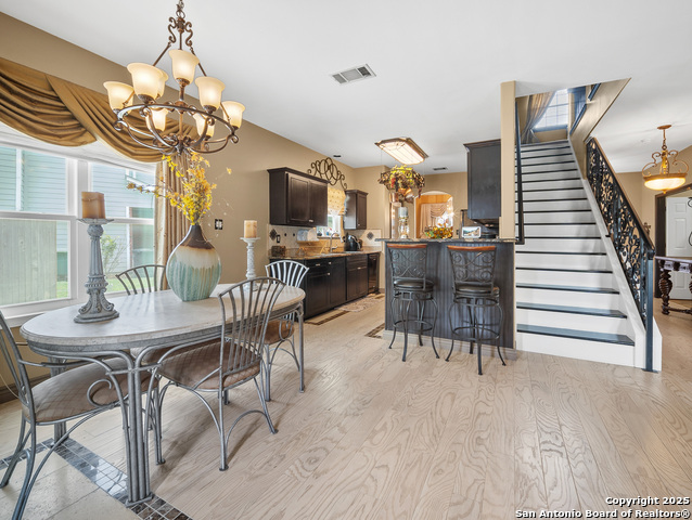 Listing photo id 15 for 4443 Canary Bnd