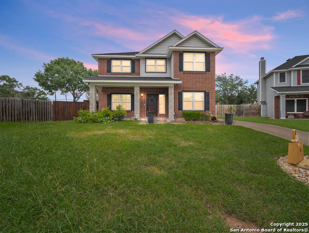 Listing photo id 0 for 4443 Canary Bnd