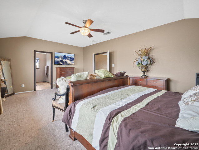 Listing photo id 21 for 4443 Canary Bnd