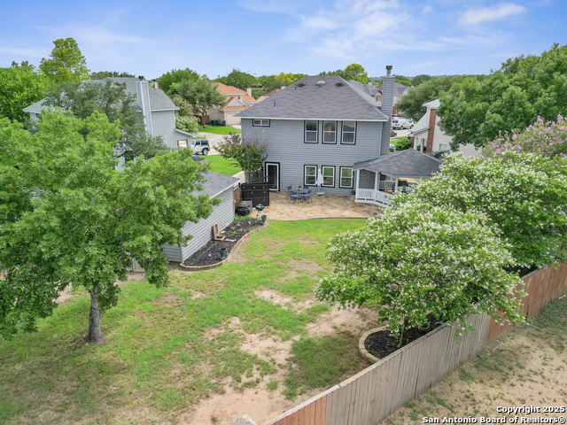 Listing photo id 41 for 4443 Canary Bnd