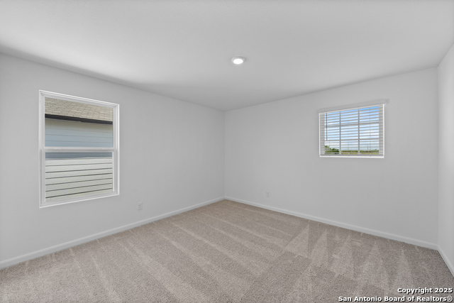 Listing photo id 19 for 4455 Caracara Court