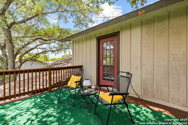 Listing photo id 24 for 13914 Woodbreeze
