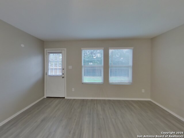 Image 2 of 16 For 9603 Littleton Grist
