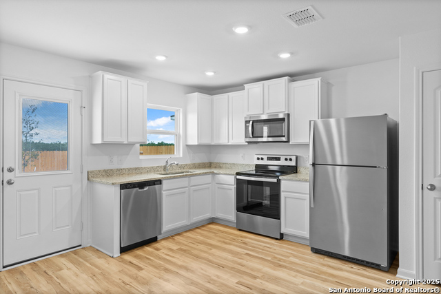 Image 6 of 16 For 11522 Bald Eagle Heights