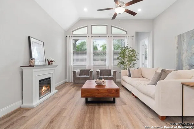 Image 3 of 20 For 2243 Meadow Way