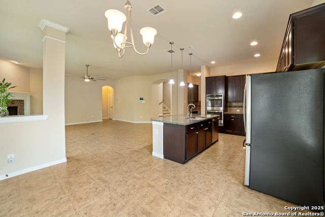 Listing photo id 23 for 12606 Ozona