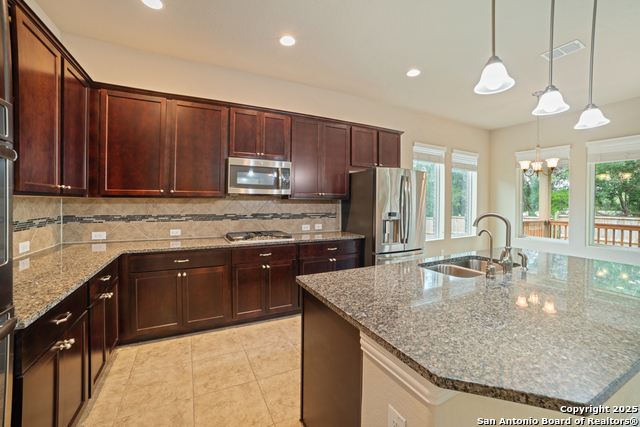 Listing photo id 24 for 12606 Ozona