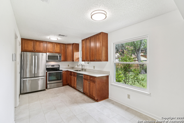 Image 12 of 41 For 2107 Orange Blossom St