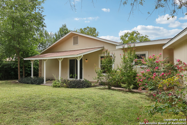 Image 30 of 41 For 2107 Orange Blossom St