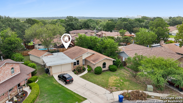 Image 34 of 41 For 2107 Orange Blossom St