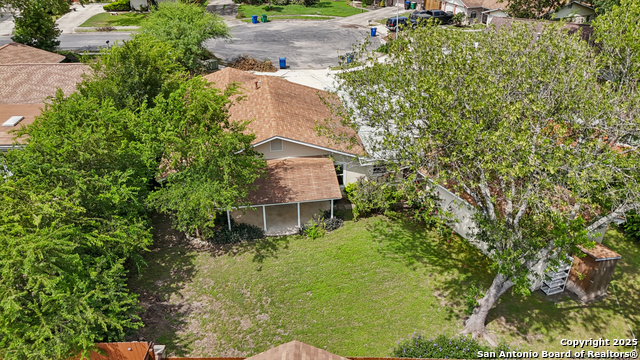 Image 38 of 41 For 2107 Orange Blossom St