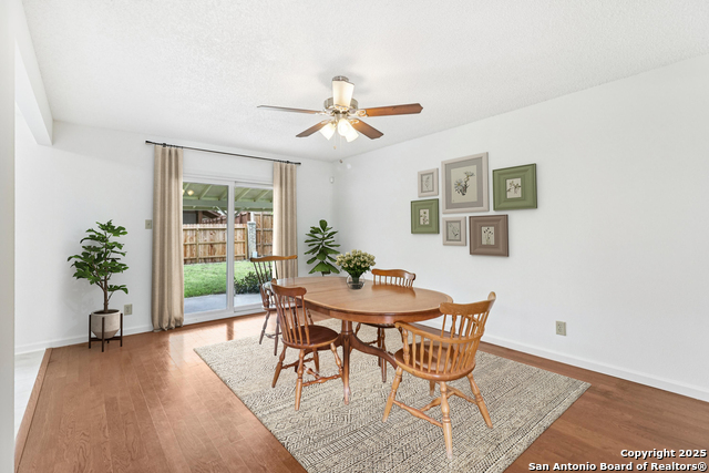 Image 5 of 41 For 2107 Orange Blossom St