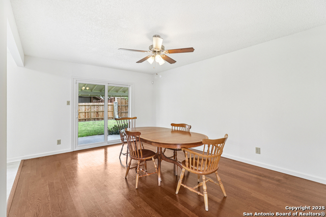 Image 9 of 41 For 2107 Orange Blossom St