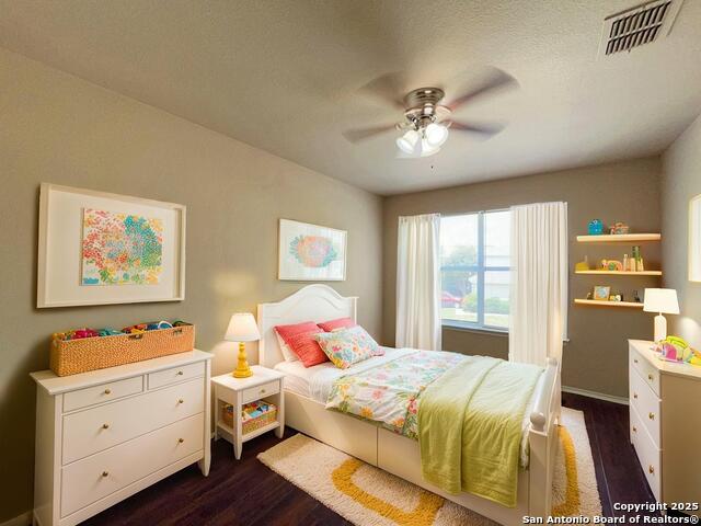 Image 7 of 36 For 5518 Painter Green