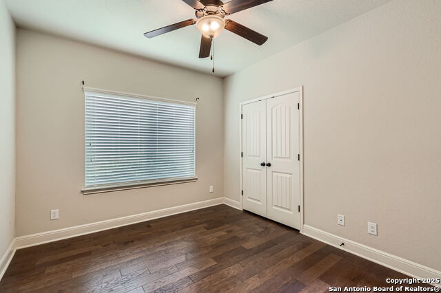 Listing photo id 19 for 28426 Joanie Kay