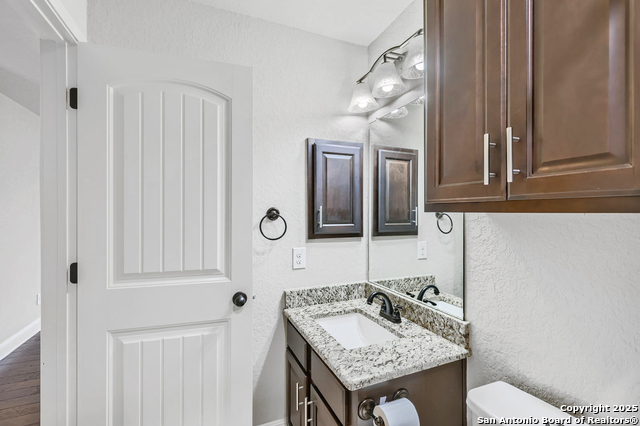 Listing photo id 23 for 28426 Joanie Kay