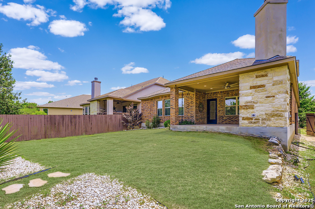 Listing photo id 26 for 28426 Joanie Kay