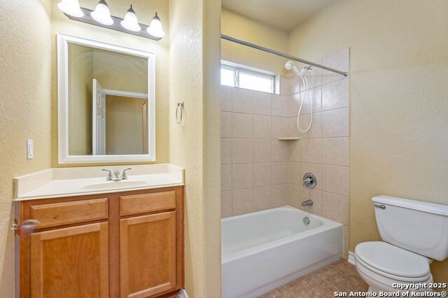 Image 16 of 20 For 9835 Amberg Path