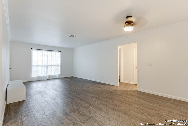 Image 4 of 23 For 7926 Broadway  101
