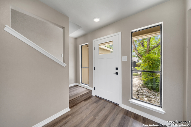 Listing photo id 18 for 7290 Shadow Ridge