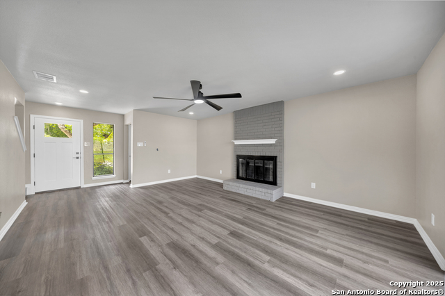 Listing photo id 7 for 7290 Shadow Ridge