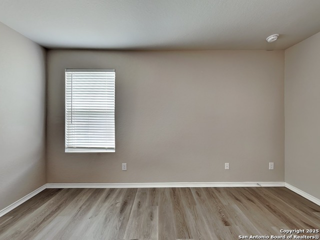 Image 7 of 15 For 9802 Marbach Brook