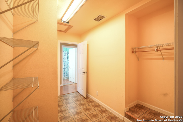 Listing photo id 23 for 314 Ranmar