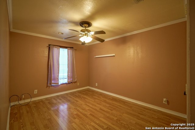 Listing photo id 26 for 314 Ranmar